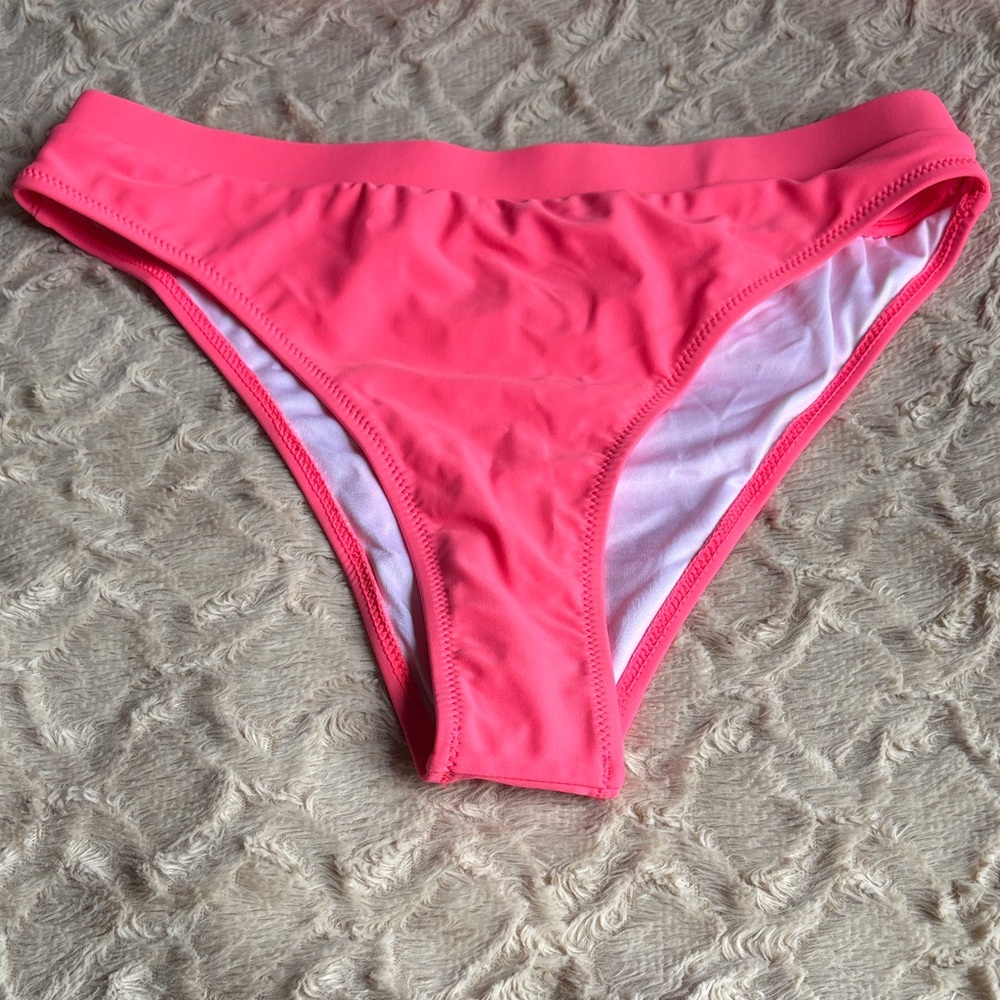 NWOT Hot pink bikini bottom